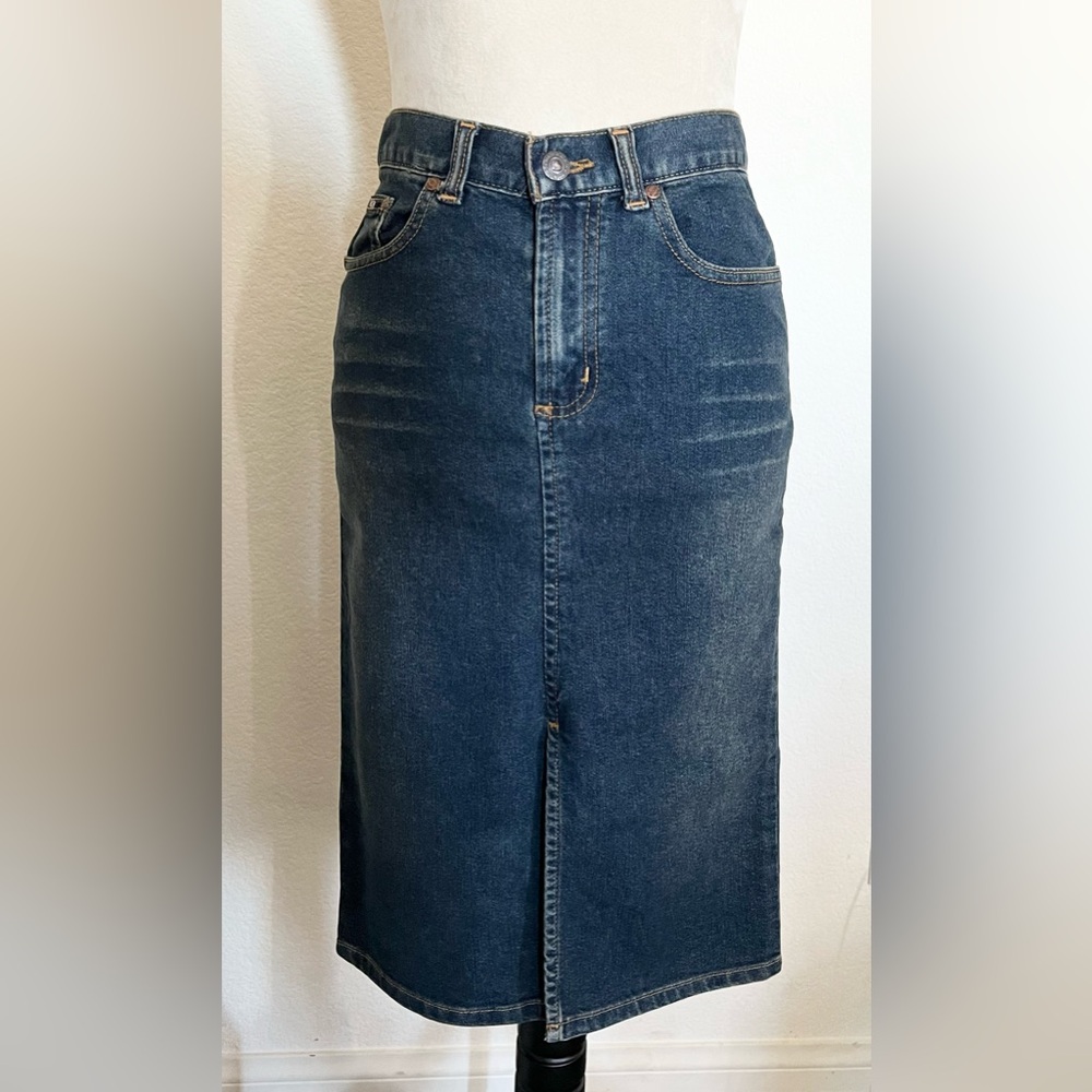 NWOT XOXO Denim Pencil Skirt. Hits below the knee, front slit